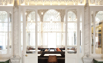Liza Restaurant