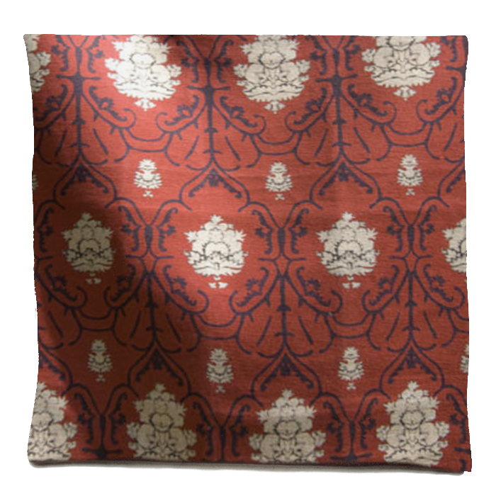 TREILLAGE RED